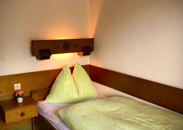 بيت ريفي Roesslhof March